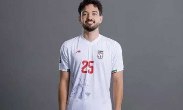 دانیال ایری فوتبالیست ملی پوش تیم نساجی